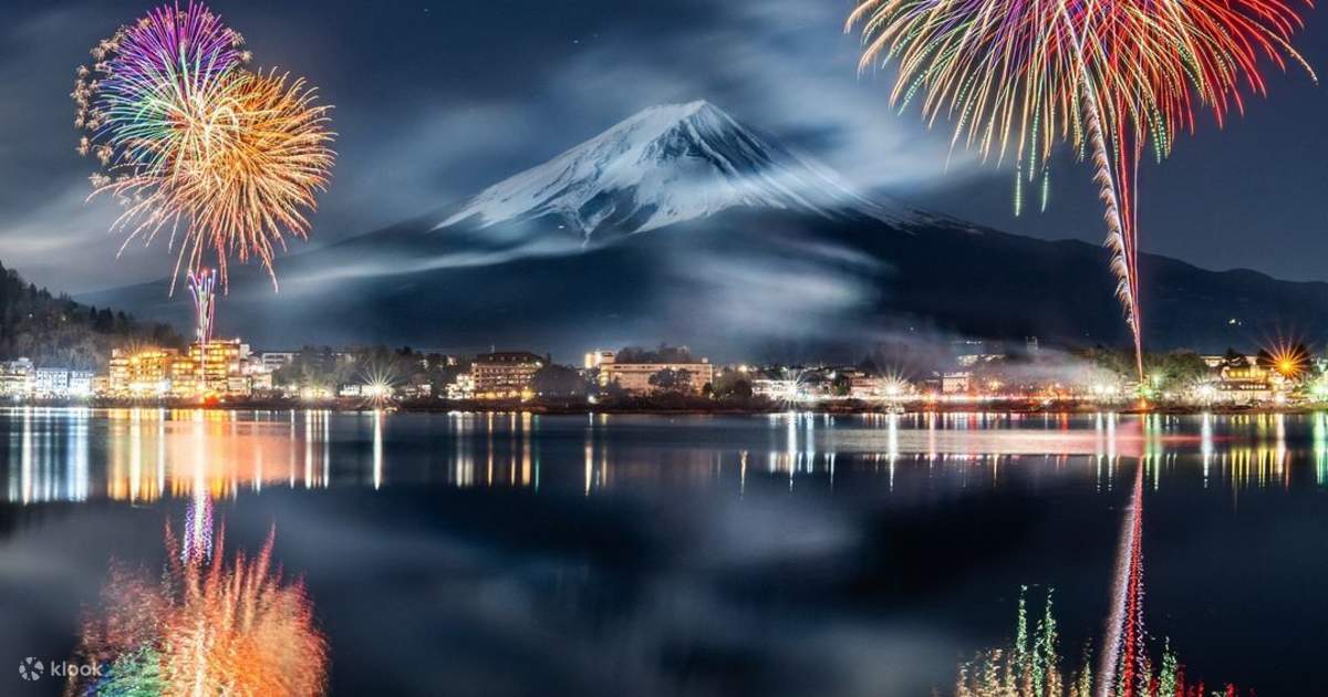 富士山河口湖冬花火大会1日